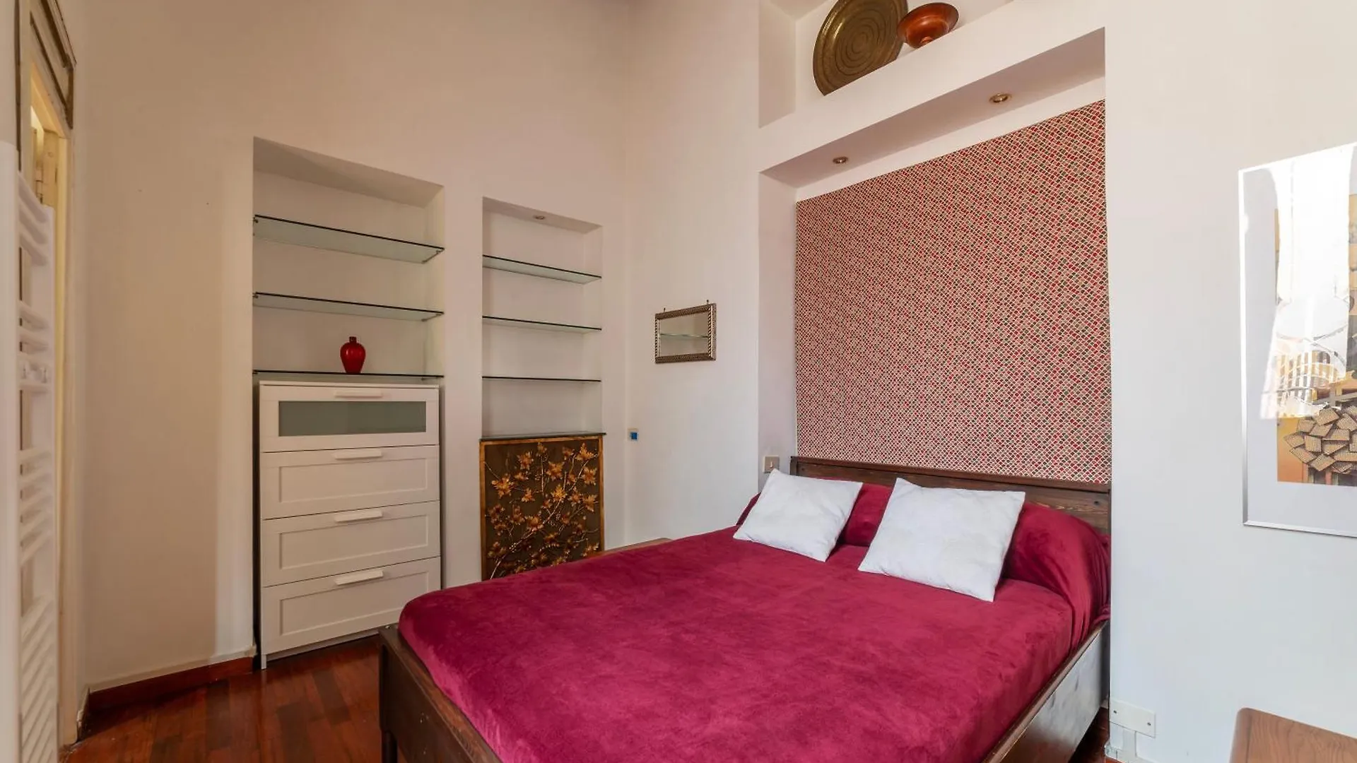 The Charming House - Pantheon Apartamento Roma 0*,  Itália